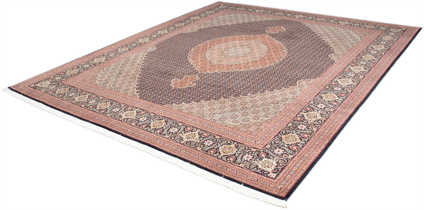 Oriental Tabriz