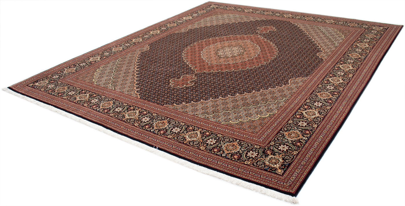 Oriental Tabriz