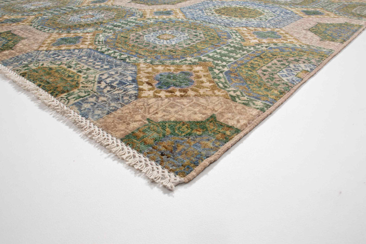 Modern Mamluk